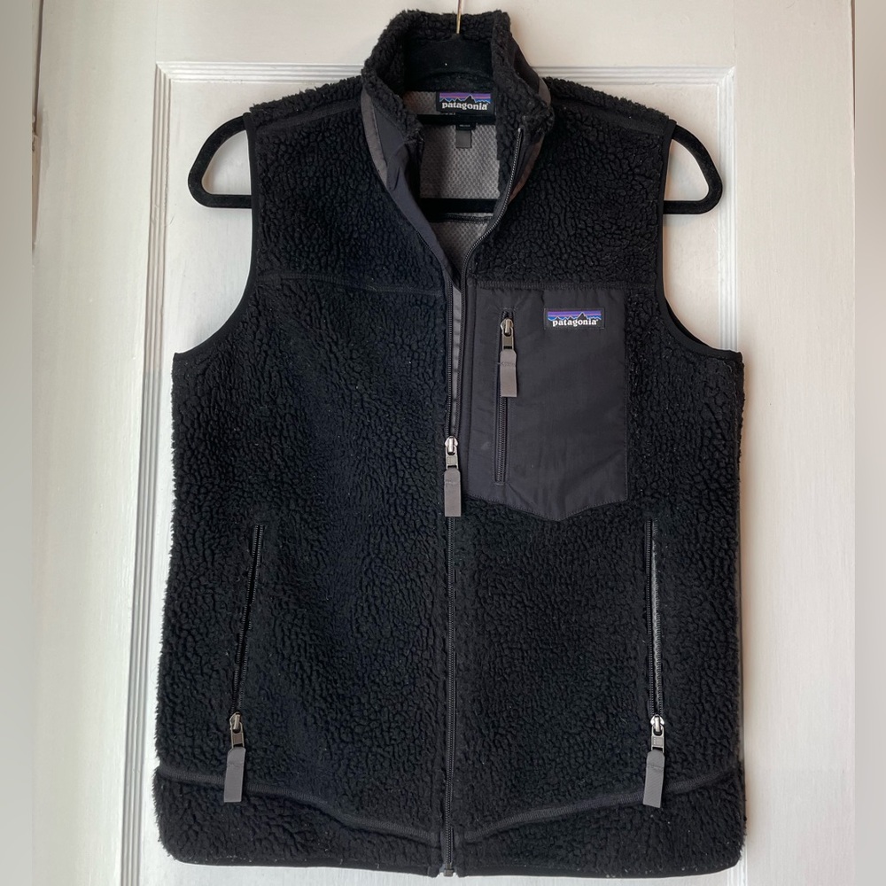 Patagonia women’s classic retro vest